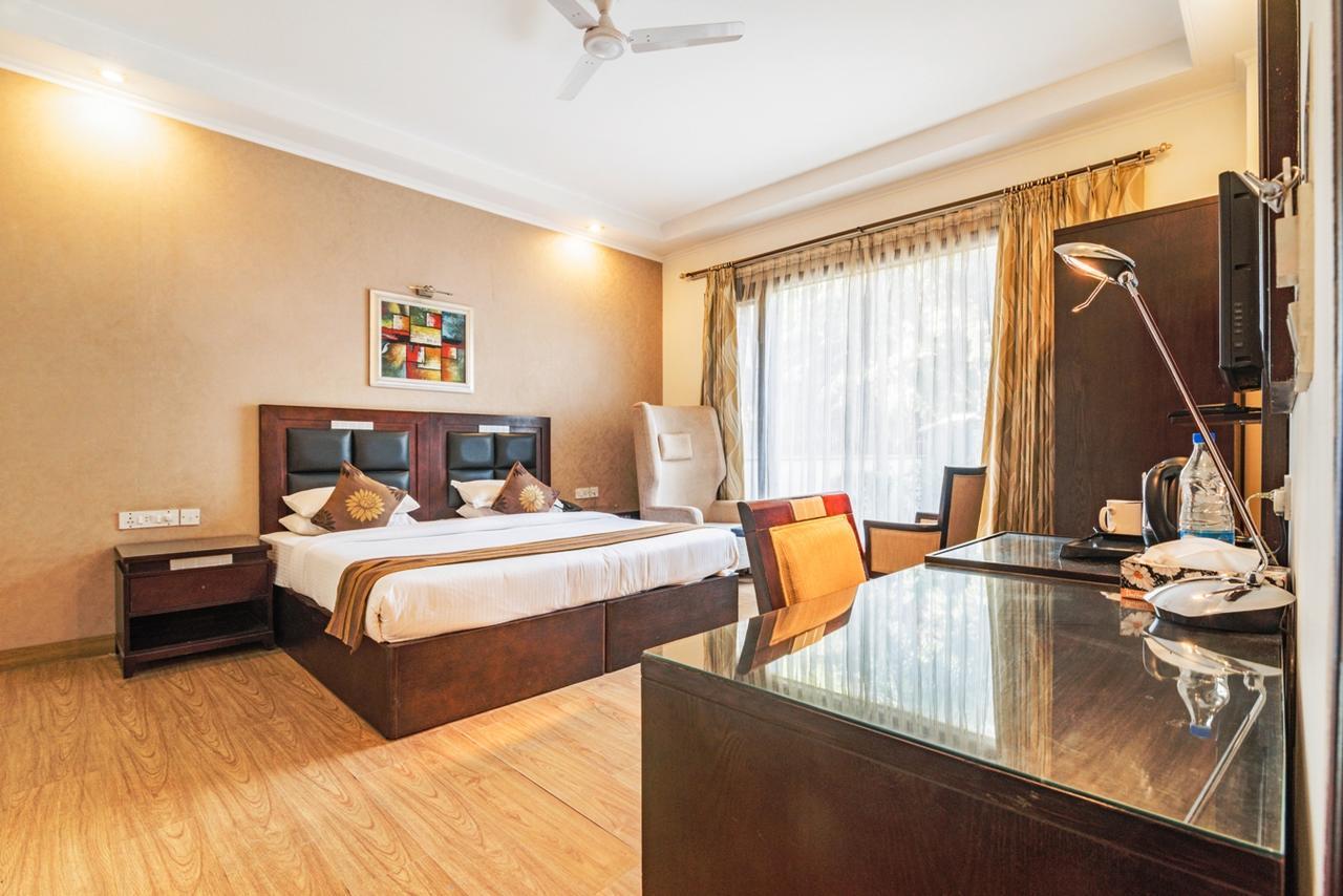Royal Residence Mg Road Gurgaon Luaran gambar