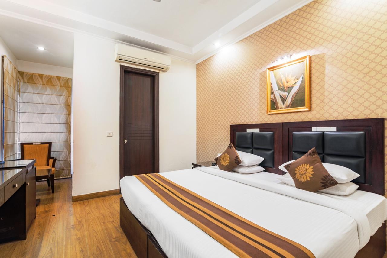 Royal Residence Mg Road Gurgaon Luaran gambar
