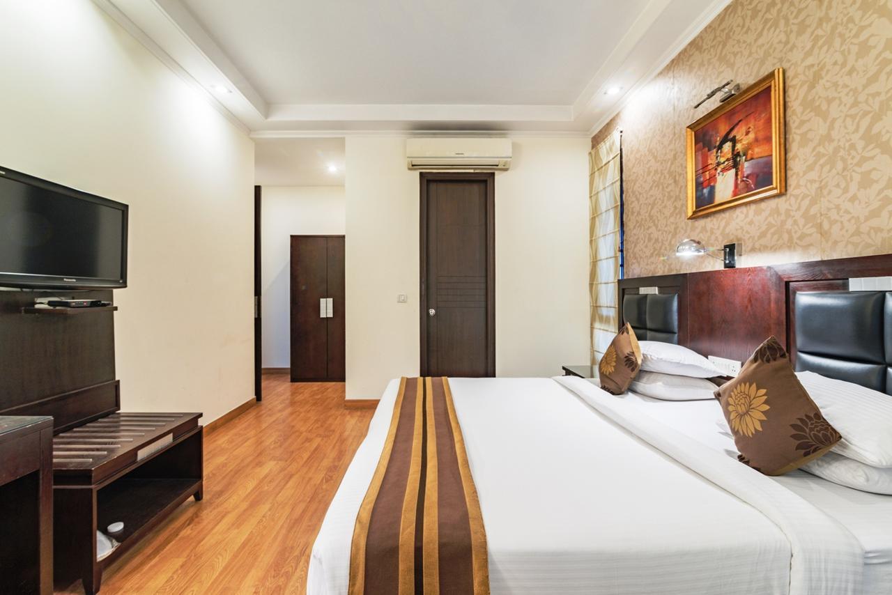 Royal Residence Mg Road Gurgaon Luaran gambar