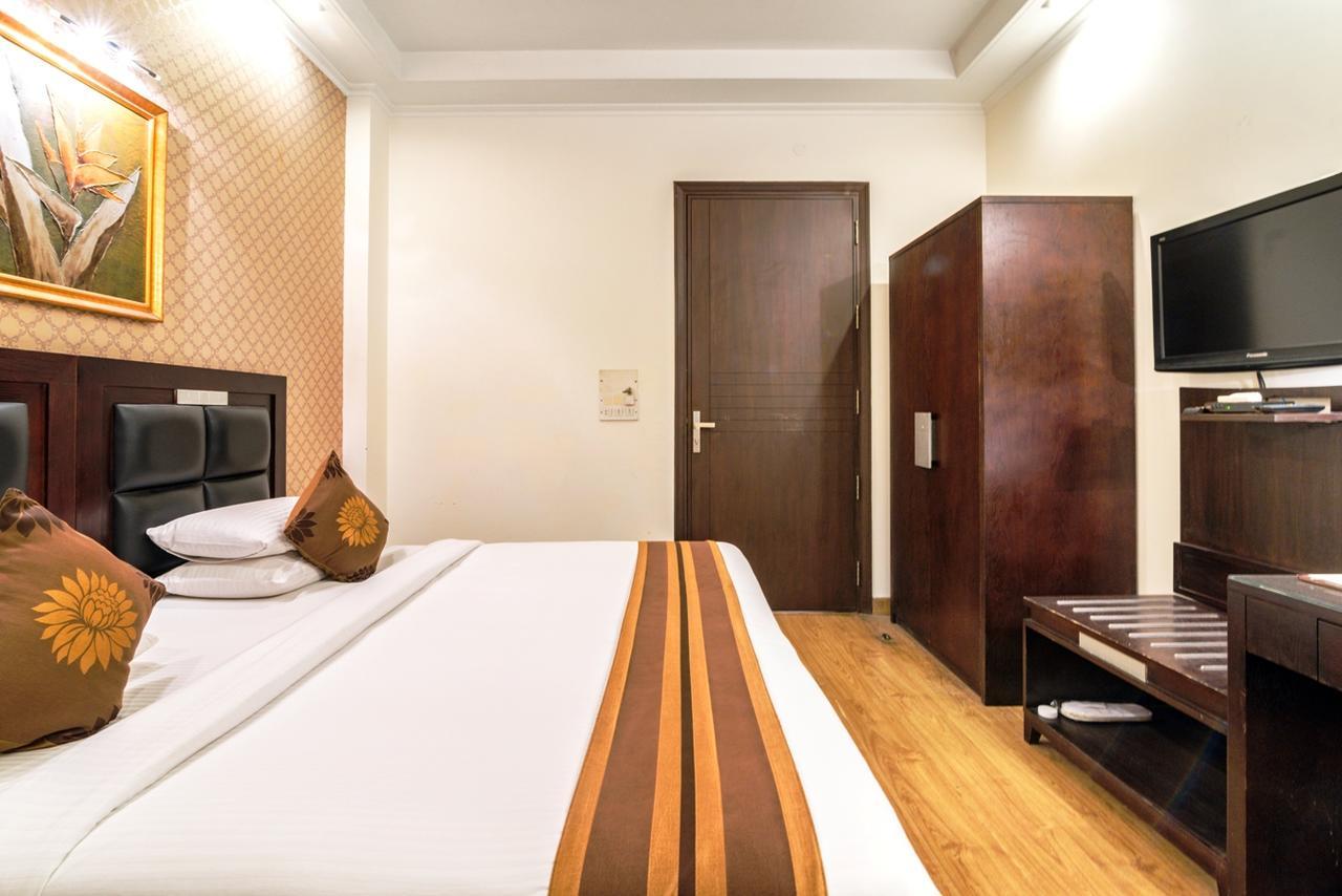 Royal Residence Mg Road Gurgaon Luaran gambar