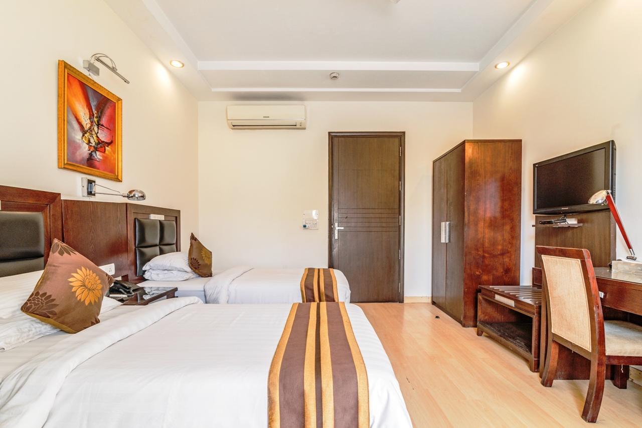 Royal Residence Mg Road Gurgaon Luaran gambar