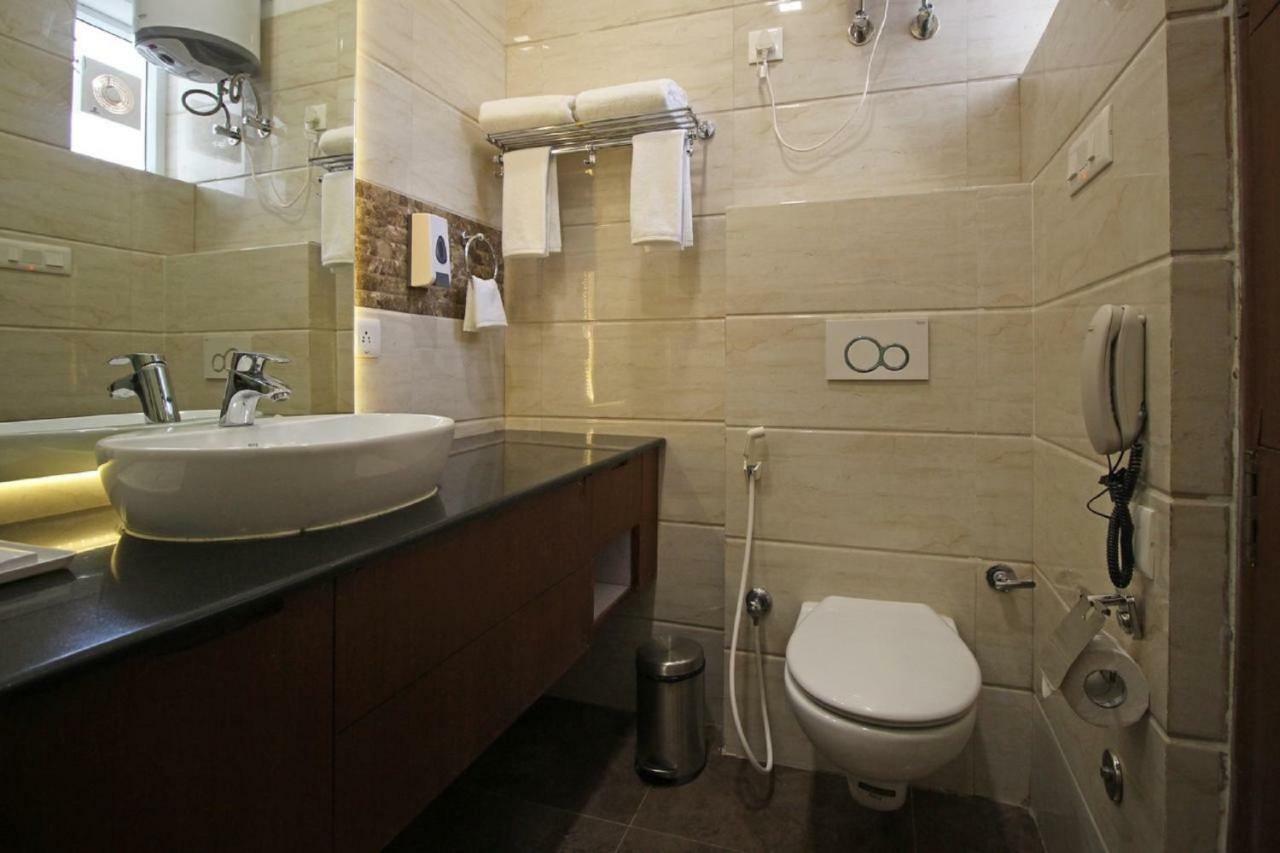 Royal Residence Mg Road Gurgaon Luaran gambar
